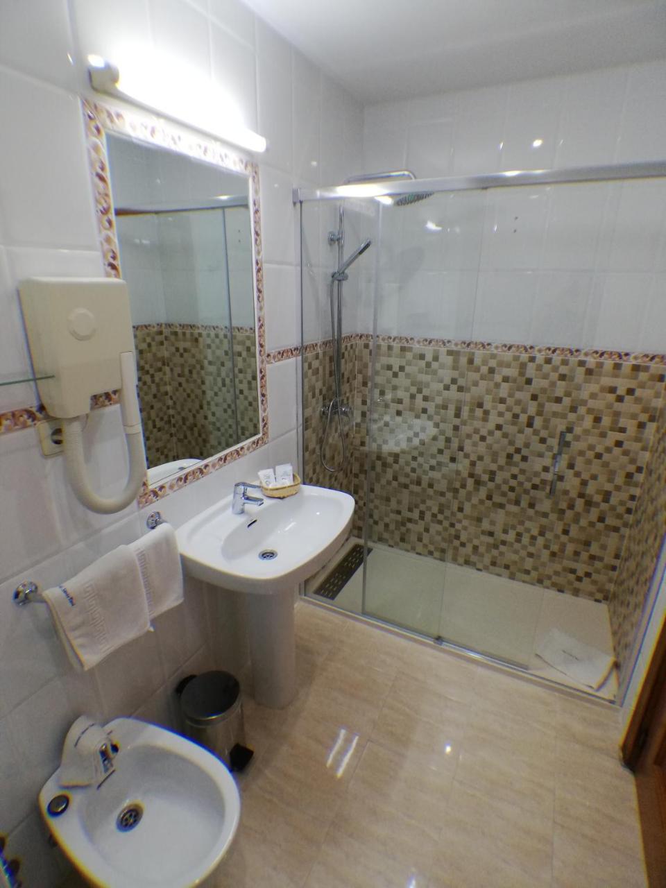 Hostal Santo Tome توليدو المظهر الخارجي الصورة